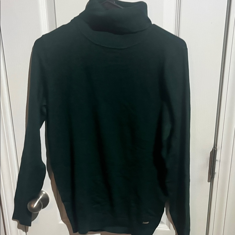 NWOT Calvin Klein Dark Green Turtleneck Sweater